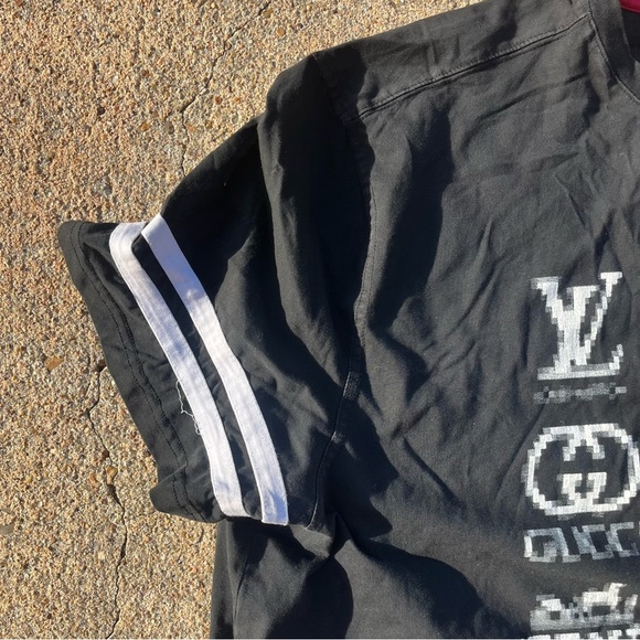 Hudson Jeans Black Tee with White Graphic - Picture 3 of 6